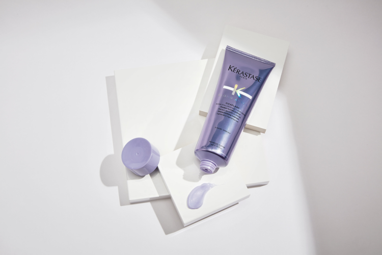 Kérastase Blond Absolu Cicaflash – Feuchtigkeitsspendender Conditioner für blondes und blondiertes Haar 250 ml
