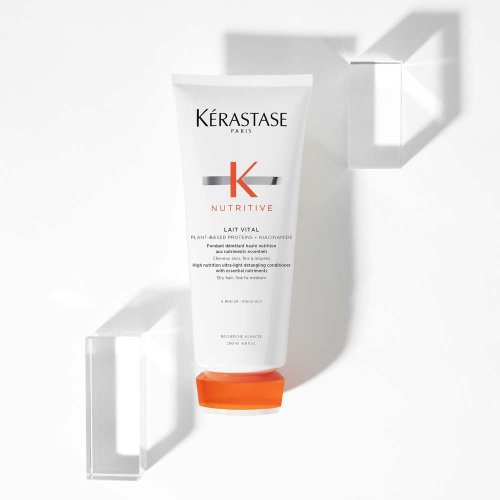 Kérastase Nutritive Spring sada Bain Satin 250 ml + Lait Vital 200 ml