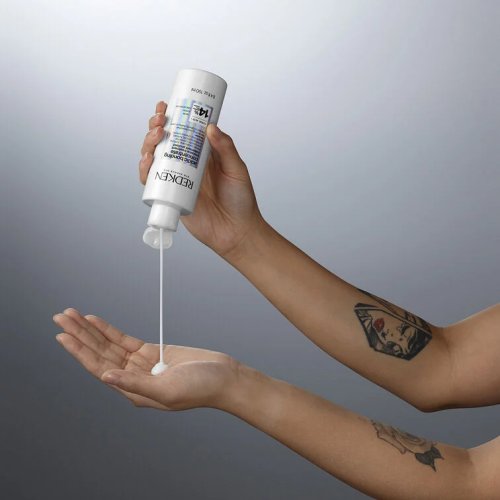 Redken Acidic Bonding Concentrate před-šamponová péče pro poškozené vlasy 190 ml